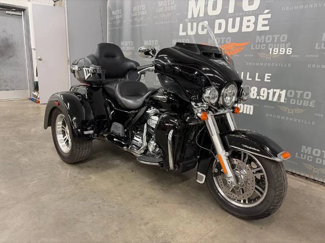 2019 Harley-Davidson, 28 694 km, dovoz Kanada — foto 2 z 5