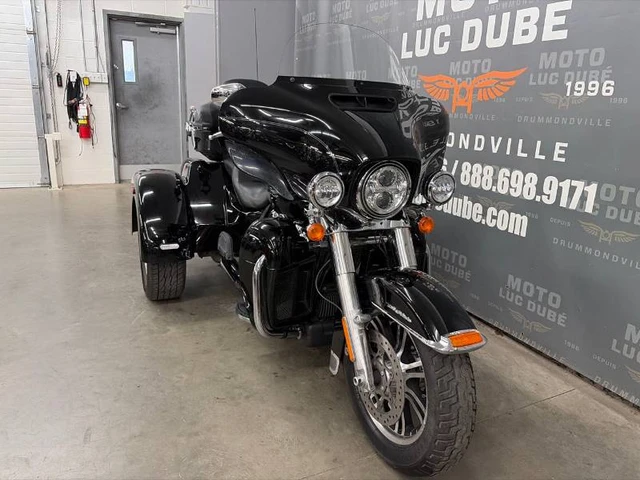 2019 Harley-Davidson, 28 694 km, dovoz Kanada — foto 3 z 5