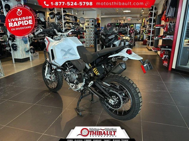 2025 Ducati, dovoz Kanada — foto 4 z 5