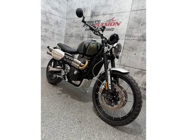 2023 Triumph, 8 620 km, dovoz Kanada — foto 3 z 5