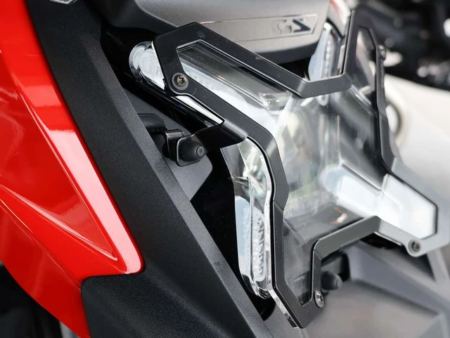 2025 BMW, dovoz Kanada — foto 4 z 5