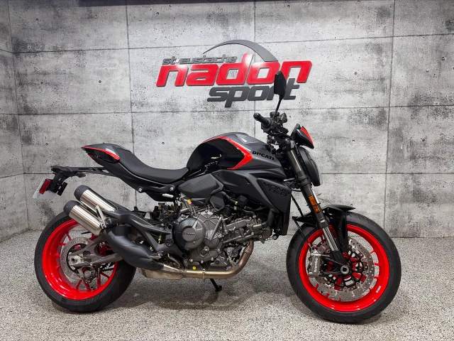 2026 Ducati, dovoz Kanada — foto 2 z 5