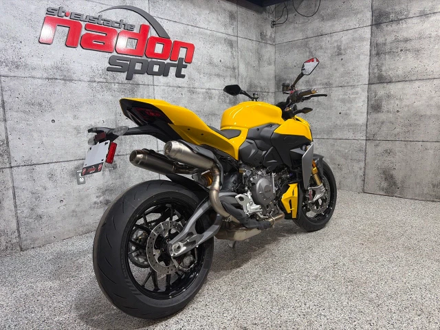 2026 Ducati, dovoz Kanada — foto 5 z 5