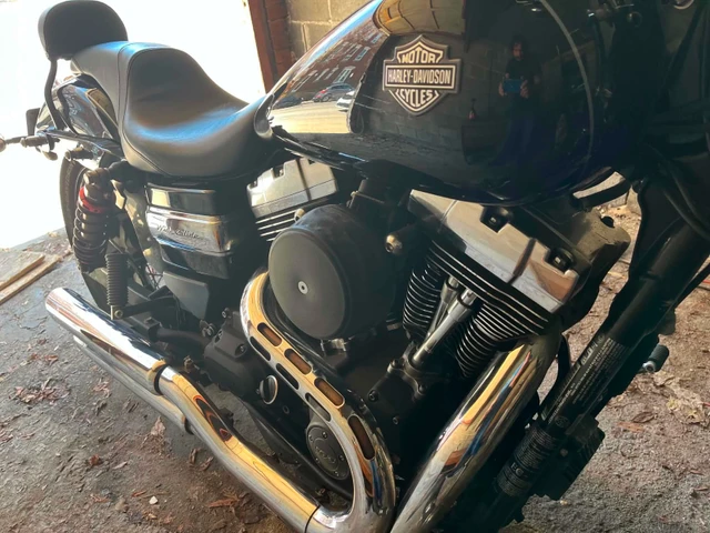 2015 Harley-Davidson, 9 000 km, dovoz Kanada — foto 2 z 3