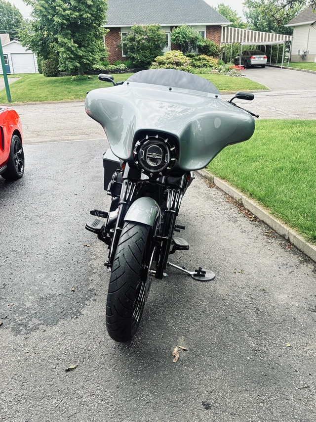 2007 Harley-Davidson, 136 500 km, dovoz Kanada — foto 3 z 5