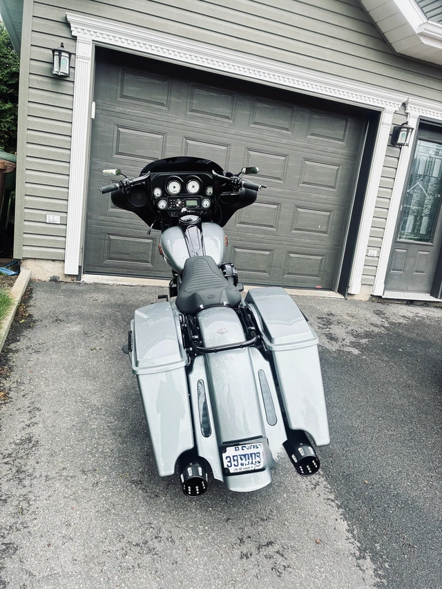 2007 Harley-Davidson, 136 500 km, dovoz Kanada — foto 4 z 5
