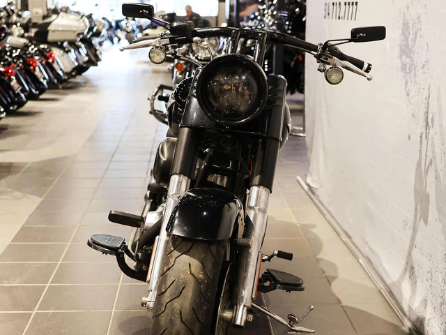 2011 Harley-Davidson, 43 333 km, dovoz Kanada — foto 5 z 5
