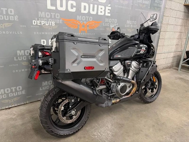 2022 Harley-Davidson, 21 381 km, dovoz Kanada — foto 4 z 5