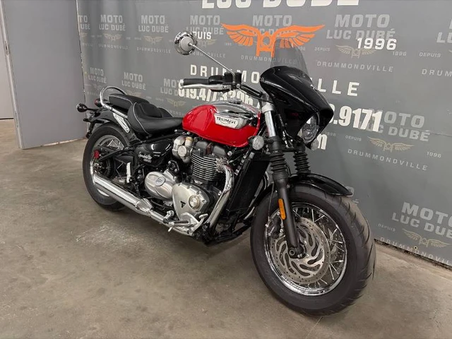 2023 Triumph, 8 440 km, dovoz Kanada — foto 2 z 5