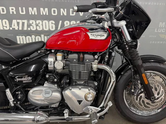 2023 Triumph, 8 440 km, dovoz Kanada — foto 5 z 5