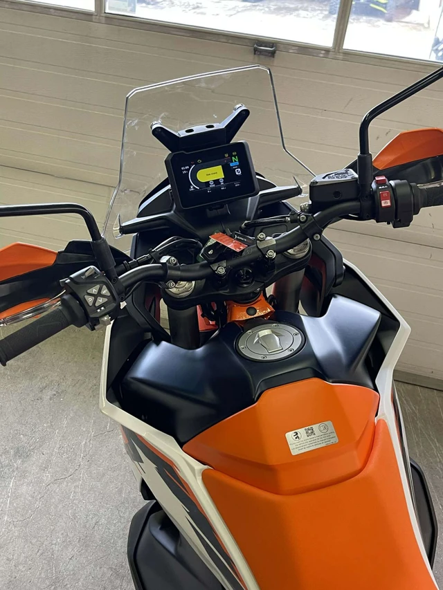2026 KTM, dovoz Kanada — foto 4 z 5
