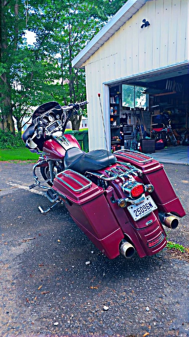 2007 Harley-Davidson, 90 500 km, dovoz Kanada — foto 3 z 3