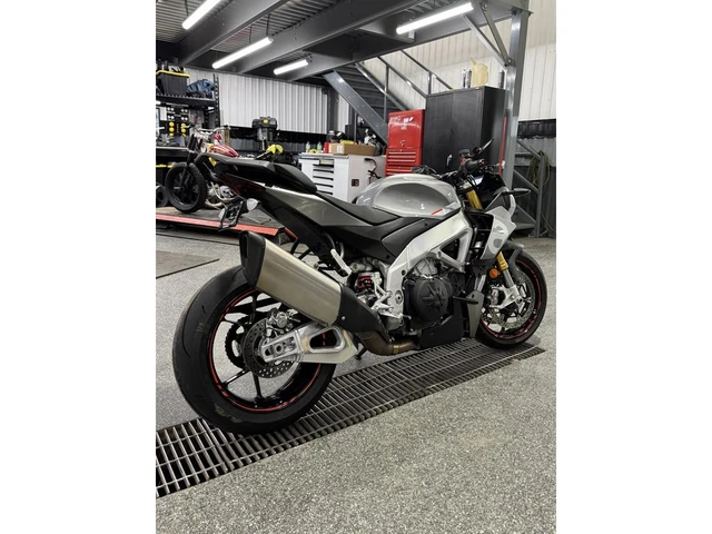 2021, 18 000 km, dovoz Kanada — foto 2 z 5