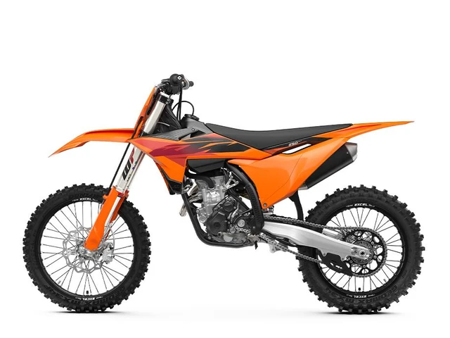 2027 KTM, dovoz Kanada — foto 2 z 3