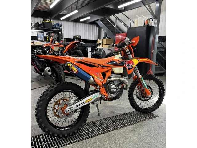2026 KTM, dovoz Kanada — foto 2 z 5