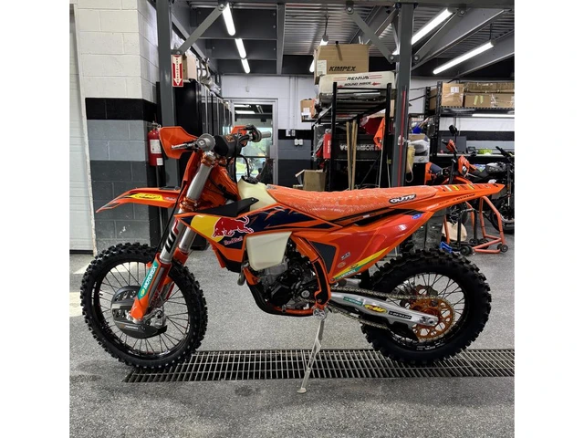 2026 KTM, dovoz Kanada — foto 5 z 5