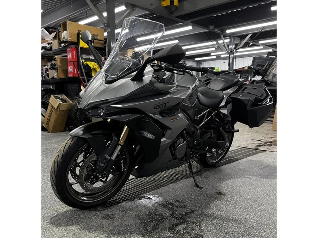 2025 Suzuki, 12 200 km, dovoz Kanada — foto 5 z 5