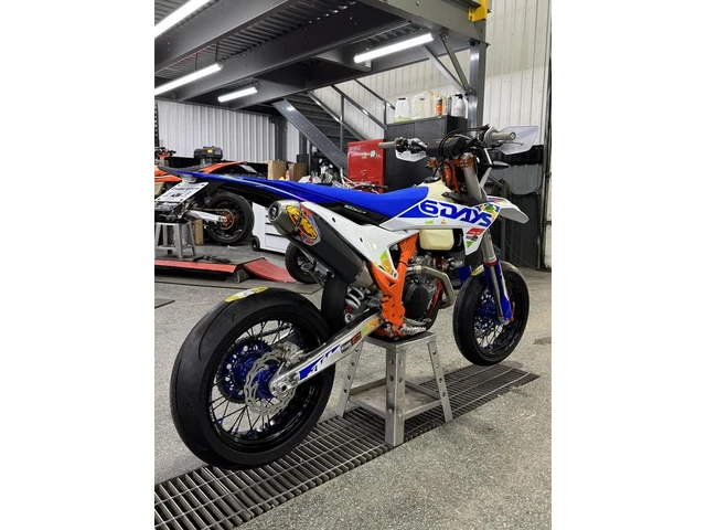2026 KTM, dovoz Kanada — foto 2 z 5
