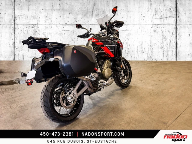 2021 Ducati, 16 600 km, dovoz Kanada — foto 5 z 5