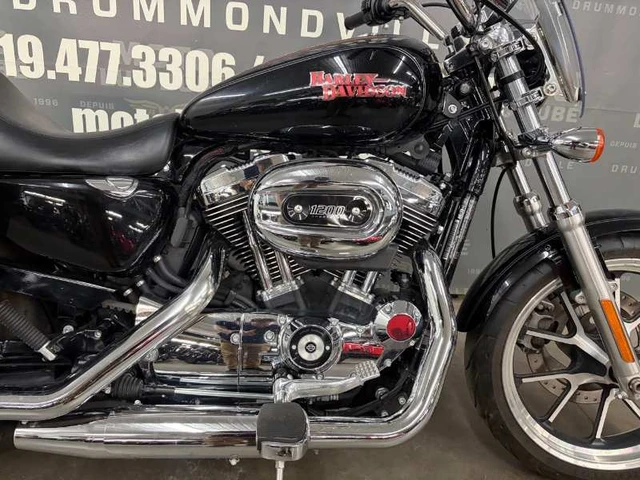 2015 Harley-Davidson, 17 590 km, dovoz Kanada — foto 5 z 5