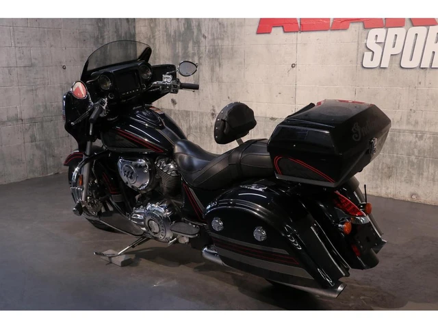 2018 Indian, 49 558 km, dovoz Kanada — foto 4 z 5