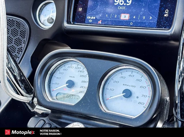 2023 Harley-Davidson, 16 308 km, dovoz Kanada — foto 4 z 4