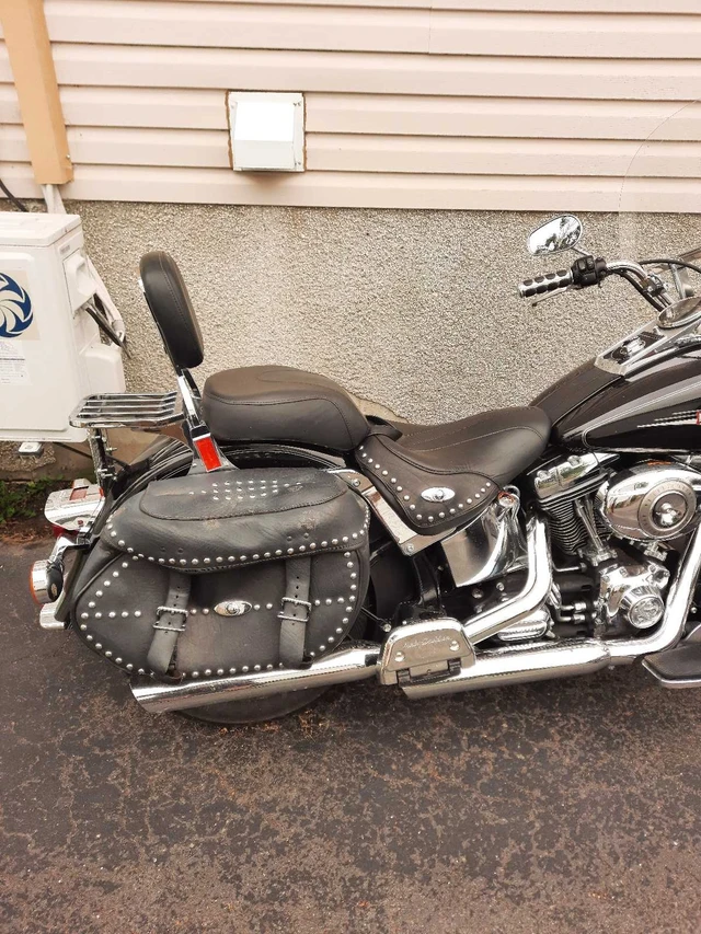 2008 Harley-Davidson, 32 000 km, dovoz Kanada — foto 3 z 5