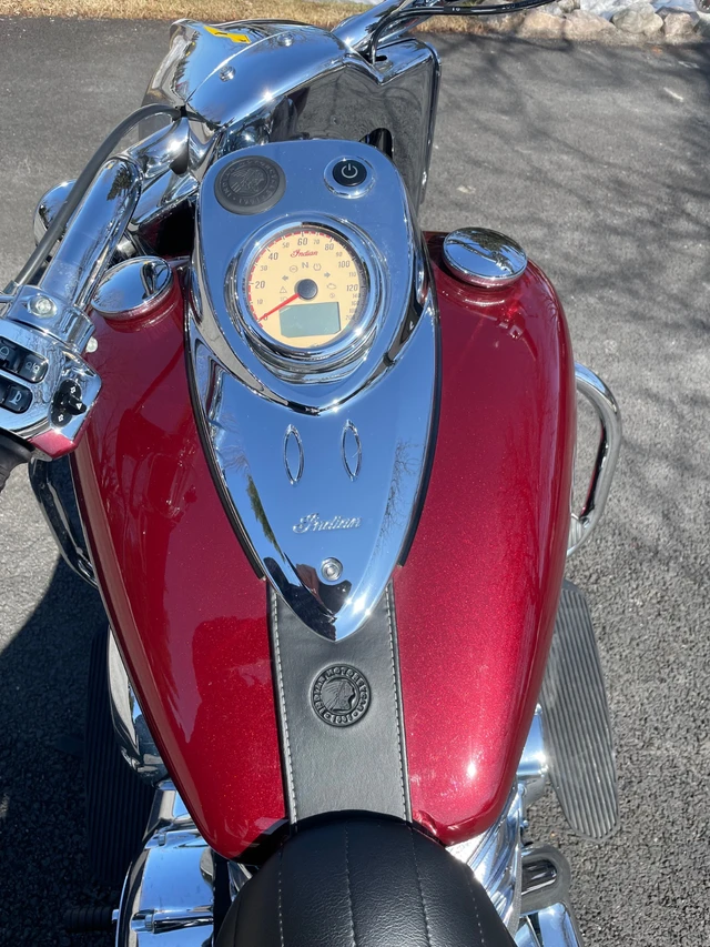 2018 Indian, 7 000 km, dovoz Kanada — foto 3 z 5