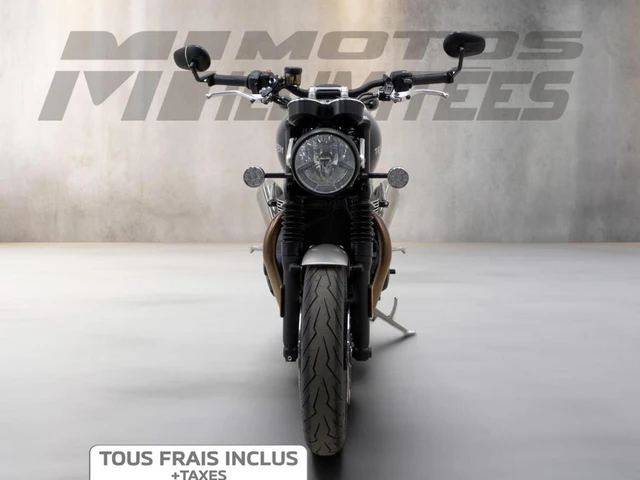 2020 Triumph, 12 514 km, dovoz Kanada — foto 3 z 5