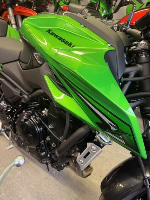 2026 Kawasaki, dovoz Kanada — foto 2 z 5