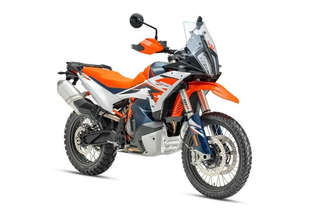 2026 KTM, dovoz Kanada — foto 3 z 4