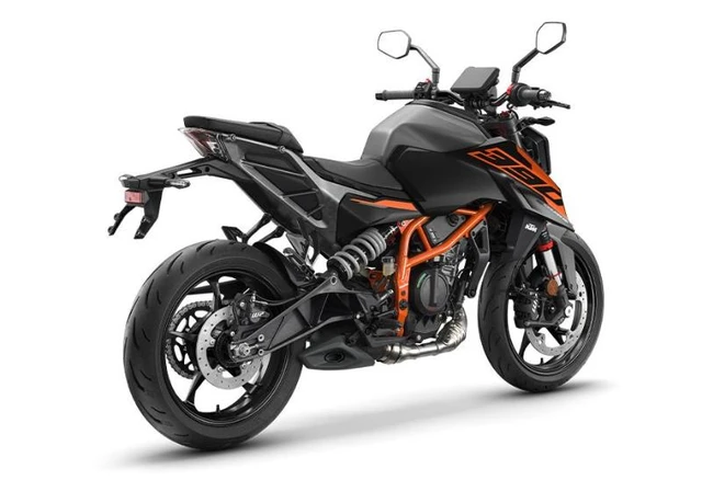 2026 KTM, dovoz Kanada — foto 5 z 5
