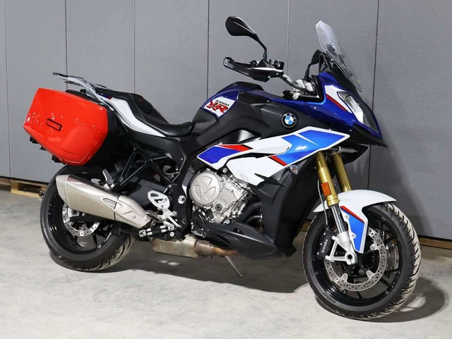 2018 BMW, 18 356 km, dovoz Kanada — foto 3 z 5