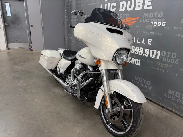 2014 Harley-Davidson, 96 058 km, dovoz Kanada — foto 3 z 5