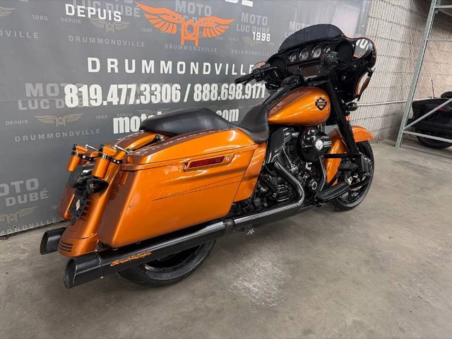 2014 Harley-Davidson, 56 184 km, dovoz Kanada — foto 4 z 5