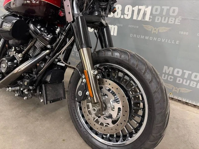 2021 Harley-Davidson, 15 978 km, dovoz Kanada — foto 4 z 5