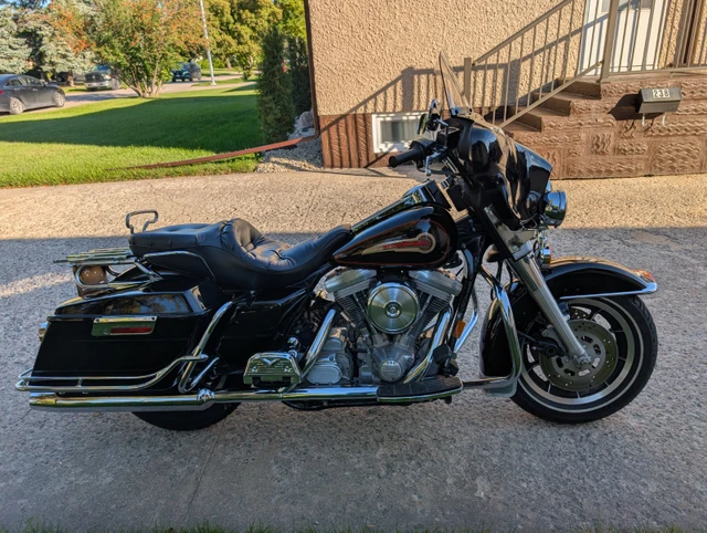 1995 Harley-Davidson, 56 000 km, dovoz Kanada — foto 2 z 5