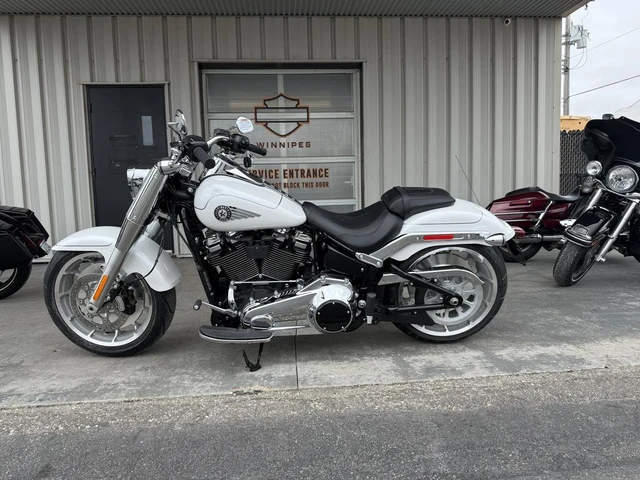 2026 Harley-Davidson, dovoz Kanada — foto 4 z 5