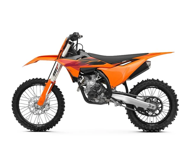 2027 KTM, dovoz Kanada — foto 2 z 3