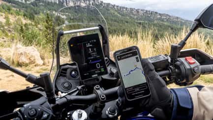 2025 Yamaha, dovoz Kanada — foto 4 z 5