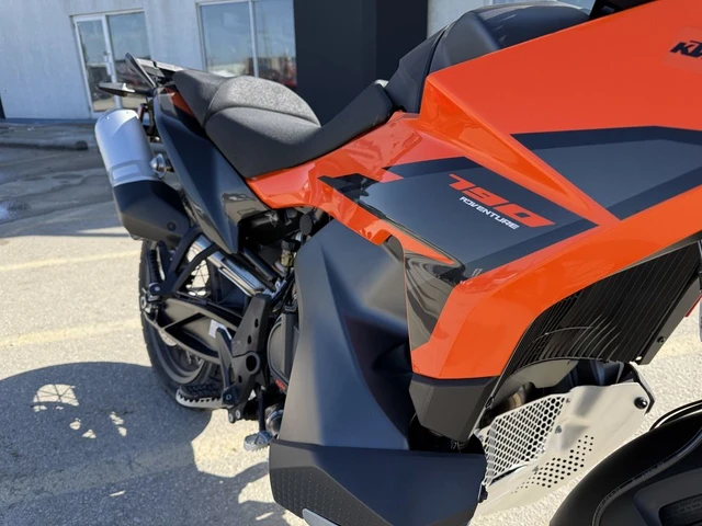2026 KTM, dovoz Kanada — foto 2 z 5