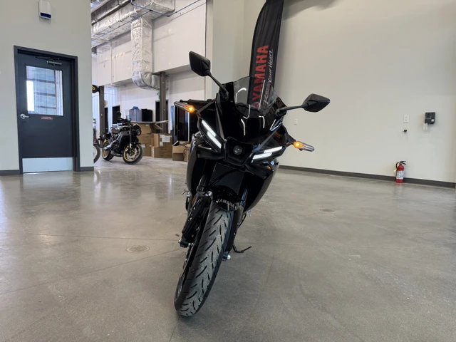 2026 Yamaha, dovoz Kanada — foto 2 z 5
