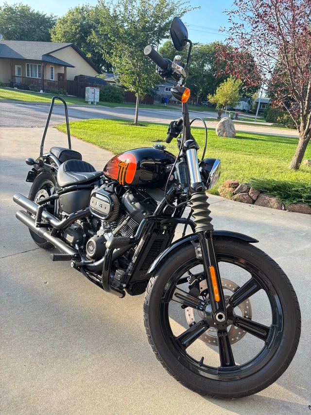 2023 Harley-Davidson, 1 750 km, dovoz Kanada — foto 2 z 5