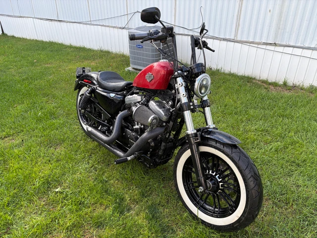 2017 Harley-Davidson, 16 500 km, dovoz Kanada — foto 4 z 5
