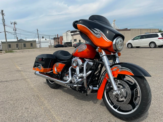 2012 Harley-Davidson, 74 000 km, dovoz Kanada — foto 2 z 5