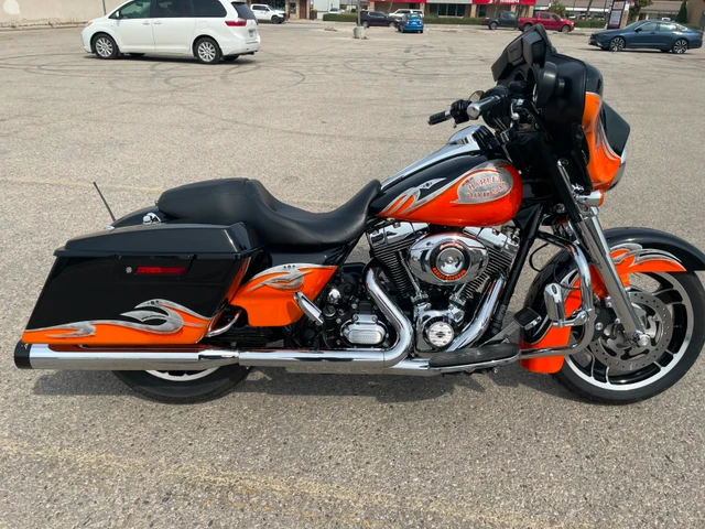 2012 Harley-Davidson, 74 000 km, dovoz Kanada — foto 5 z 5