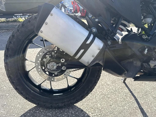 2020 KTM, 10 923 km, dovoz Kanada — foto 4 z 4