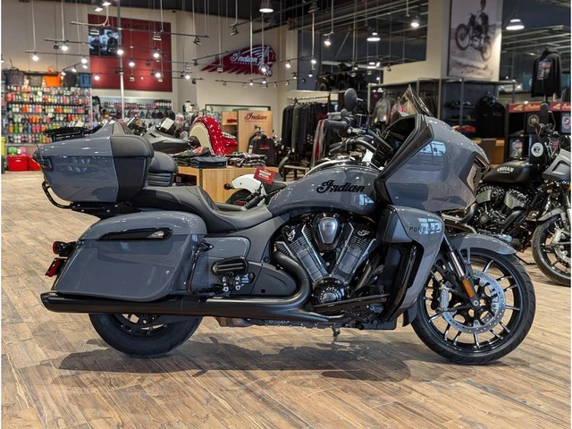 2023 Indian, 24 511 km, dovoz Kanada — foto 2 z 5