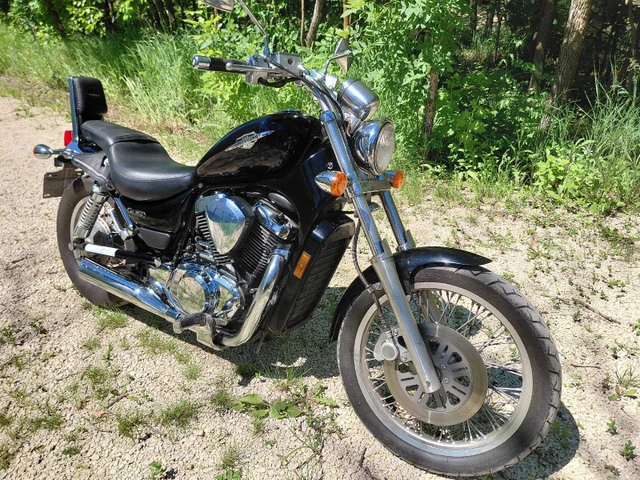 2009 Suzuki, 29 509 km, dovoz Kanada — foto 2 z 4