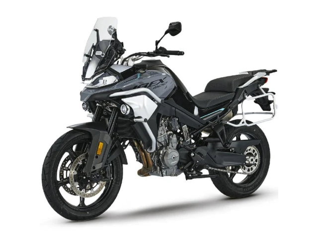 2023 CFMOTO, dovoz Kanada — foto 2 z 4